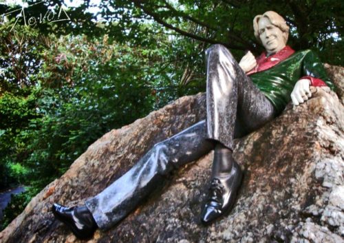 OSCAR WILDE: GENIO, DANDY Y CATÓLICO