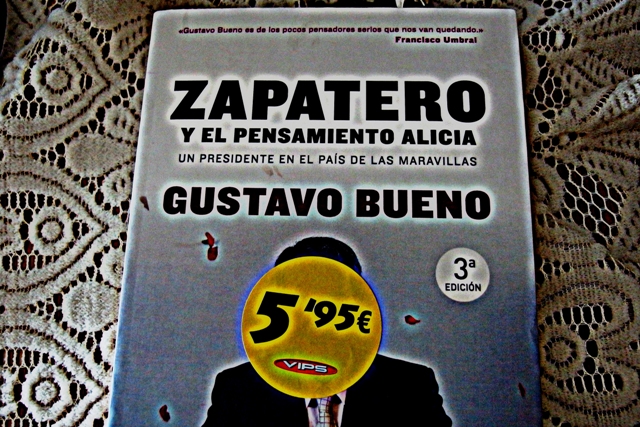 FIN DE VERANO ESQUIVANDO LA CAVERNA ENTRE TEATROS Y ATENEOS