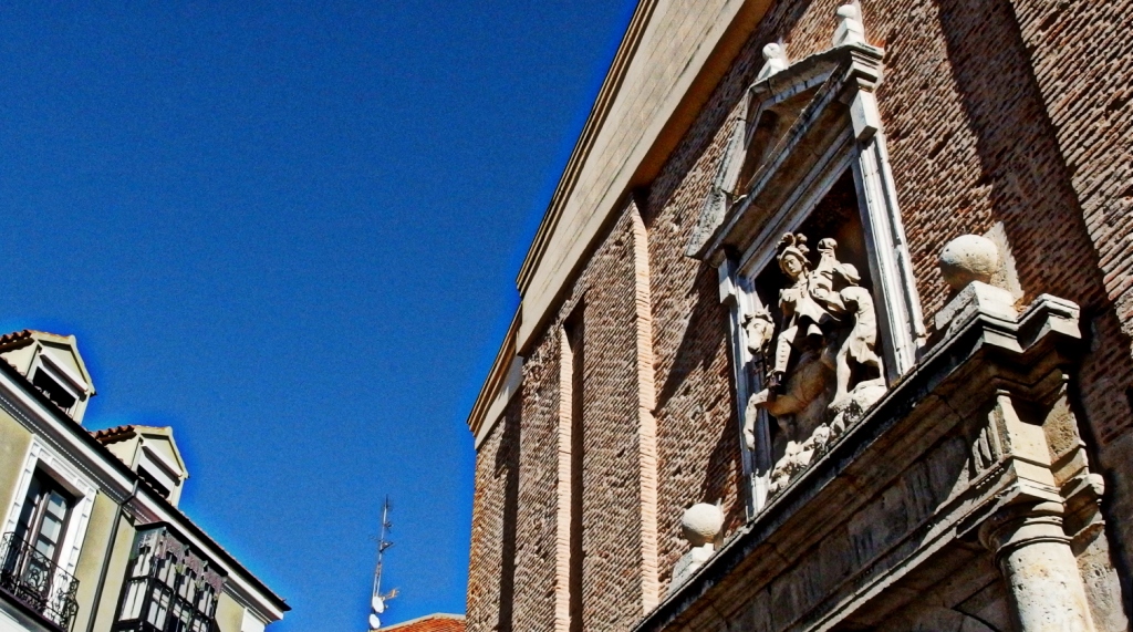 VERANILLO DE SAN MARTÍN ENTRE NIEBLAS DE ESPAÑA