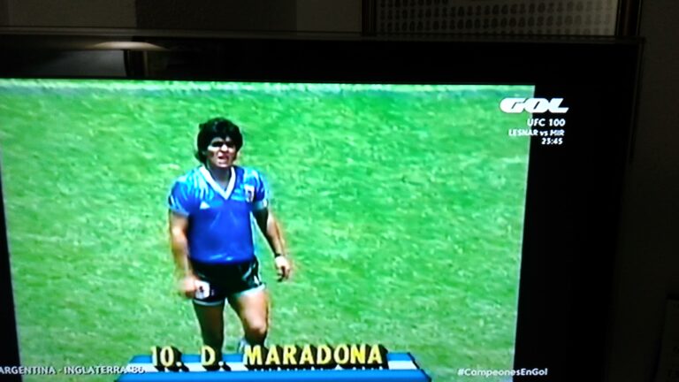 DIEGO Y MARADONA